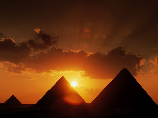 egypt pyramids_at_sunset