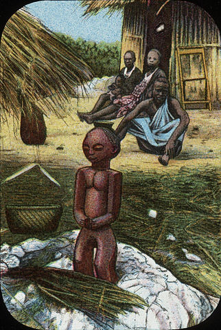 322px-Fetish Image_relates_to_David_Livingstone_by_The_London_Missionary_Society_cropped